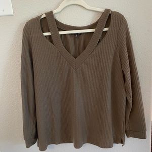 Charlotte Russe brown vneck long sleeve- size 1X
